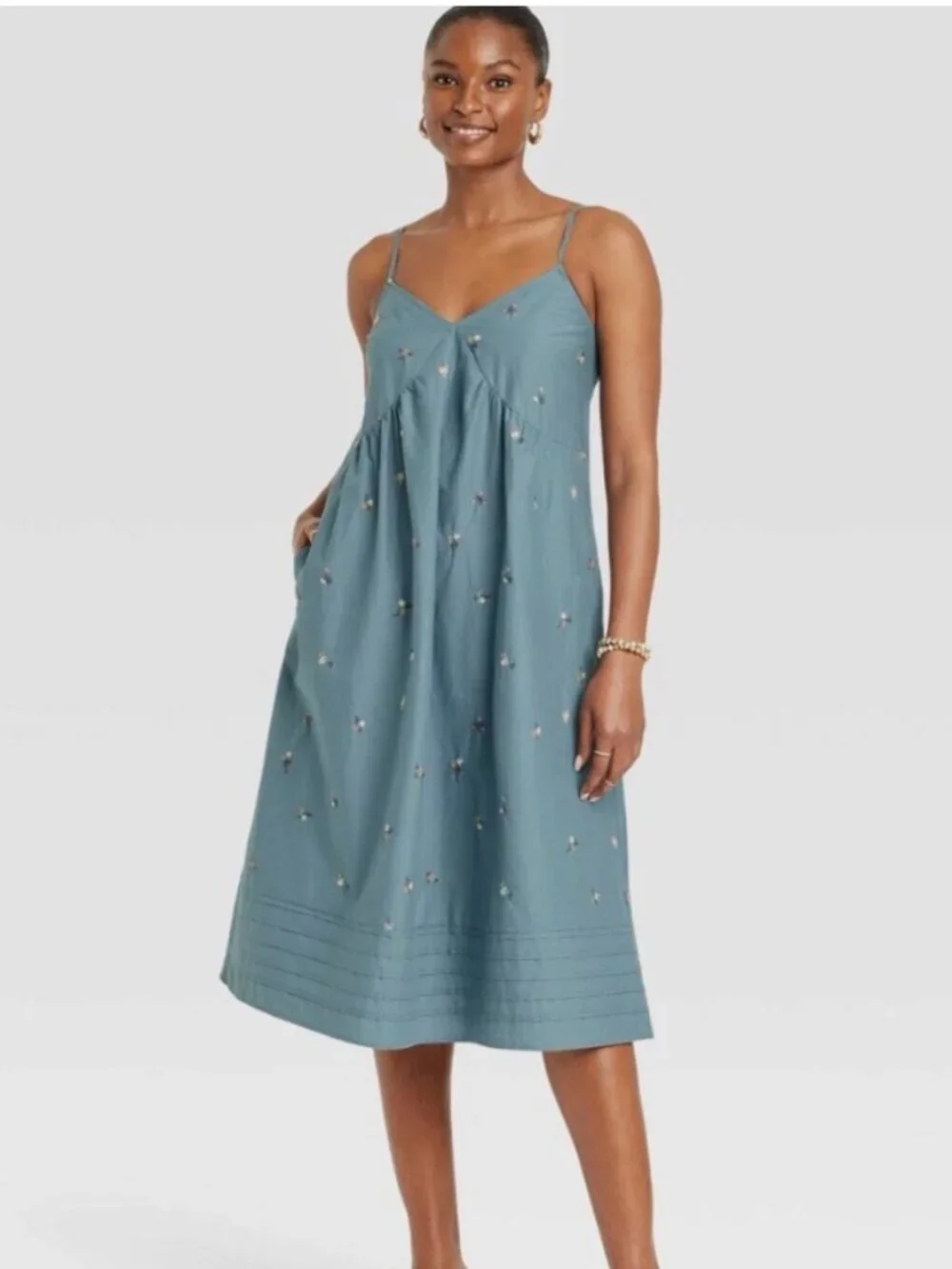 Universal Thread Floral Embroidered Blue Sundress | Size Small - Picture 2 of 8